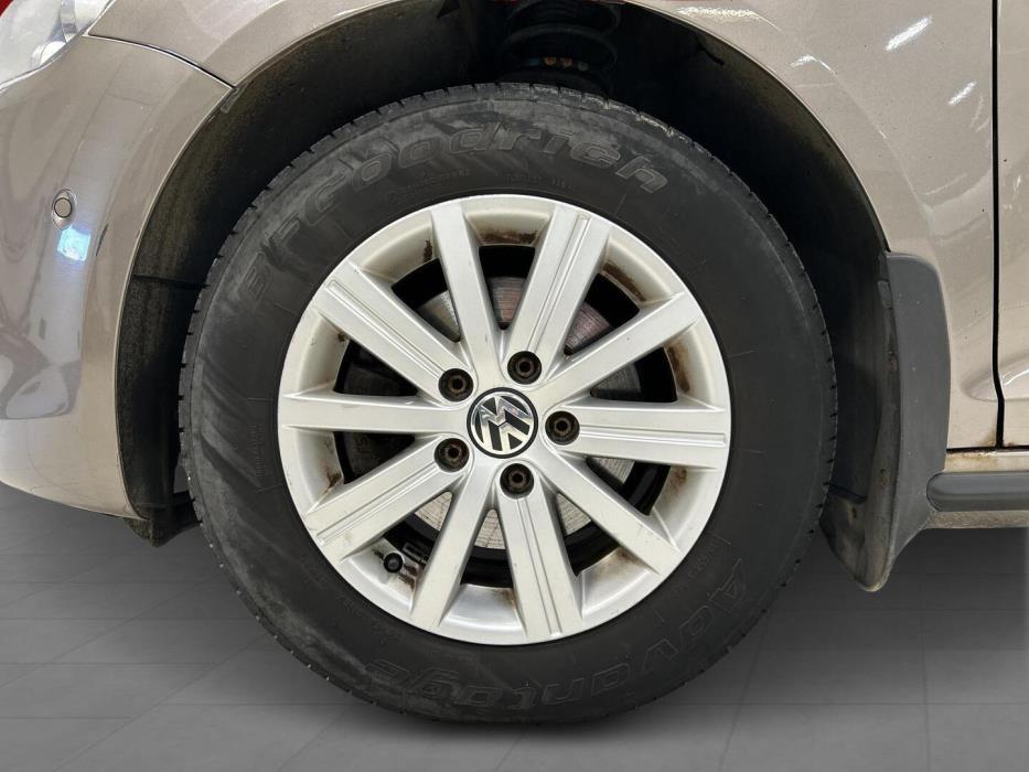 VOLKSWAGEN Golf Plus 2011