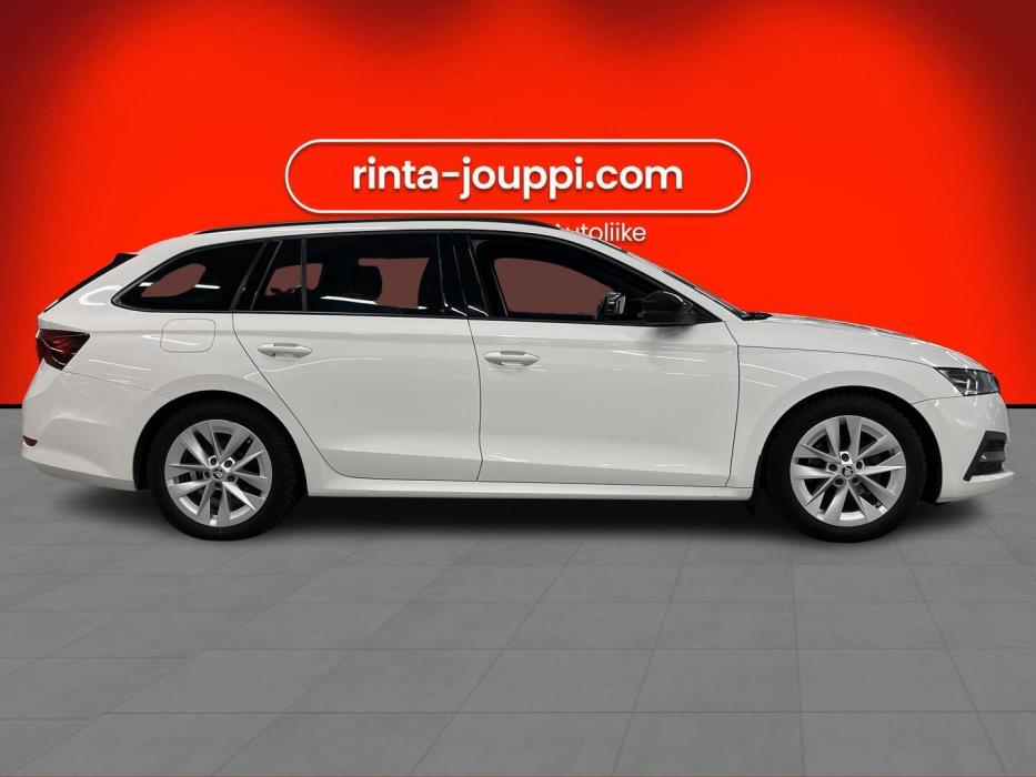 SKODA Octavia 2022