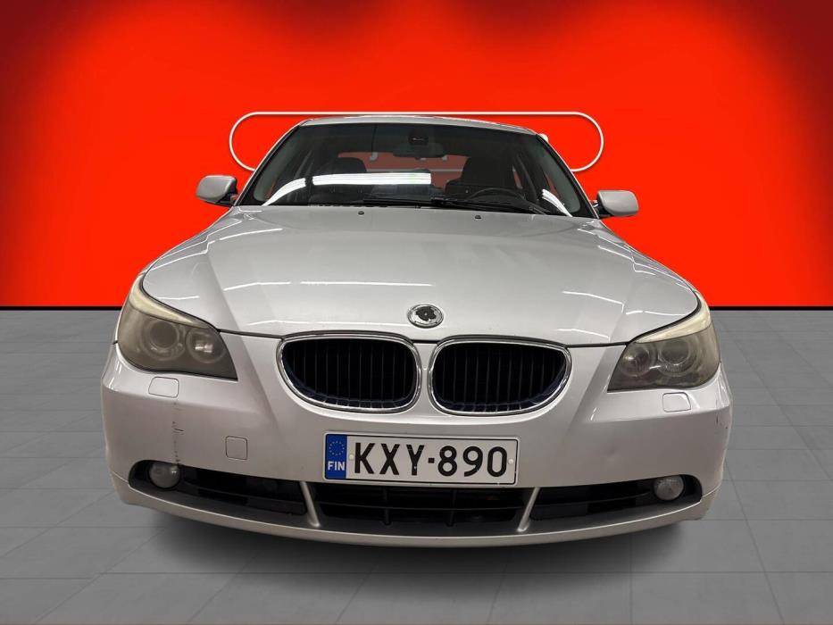 BMW 530 2003