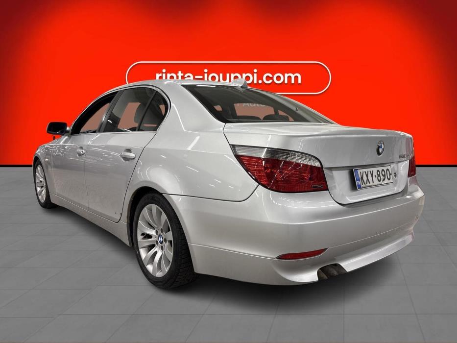 BMW 530 2003
