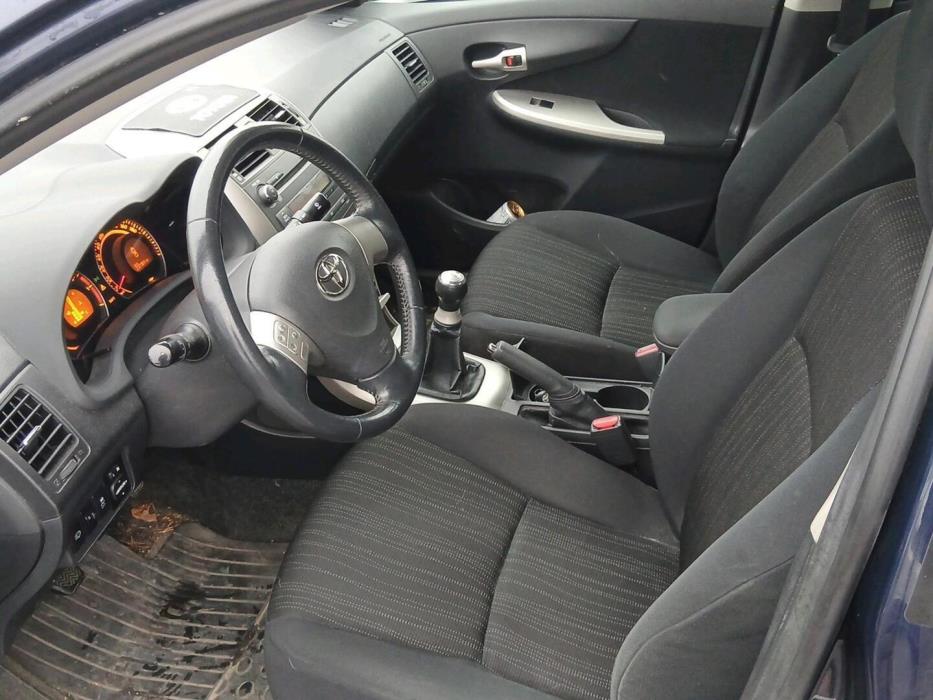 TOYOTA Corolla 2007