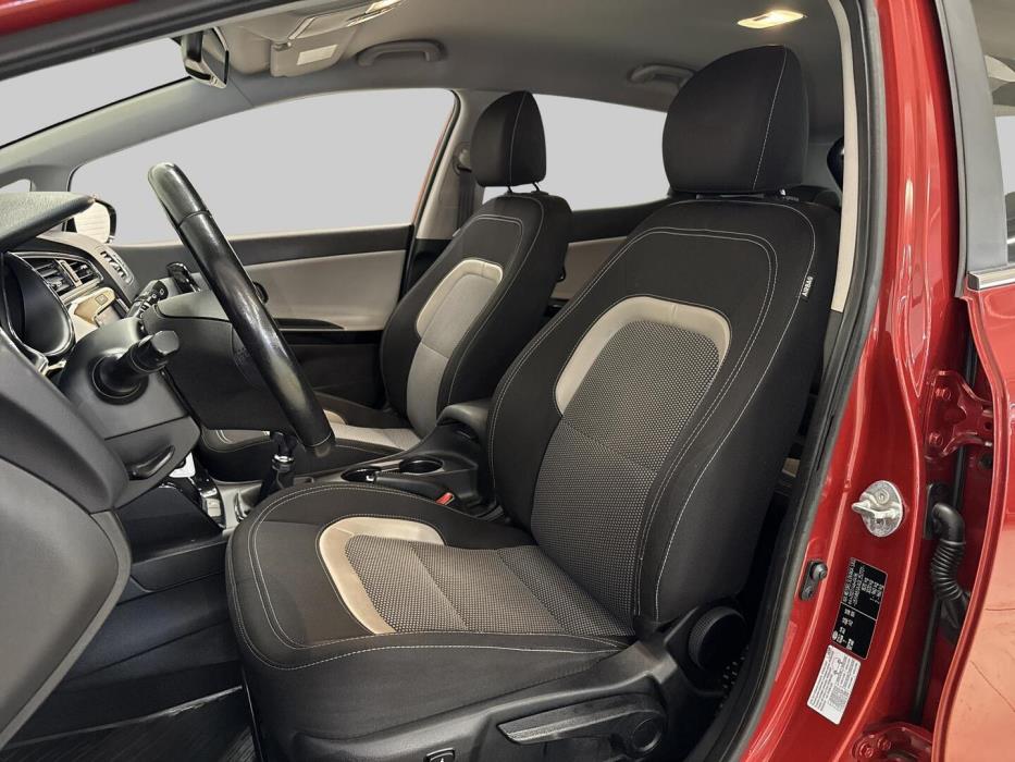 KIA cee'd 2016
