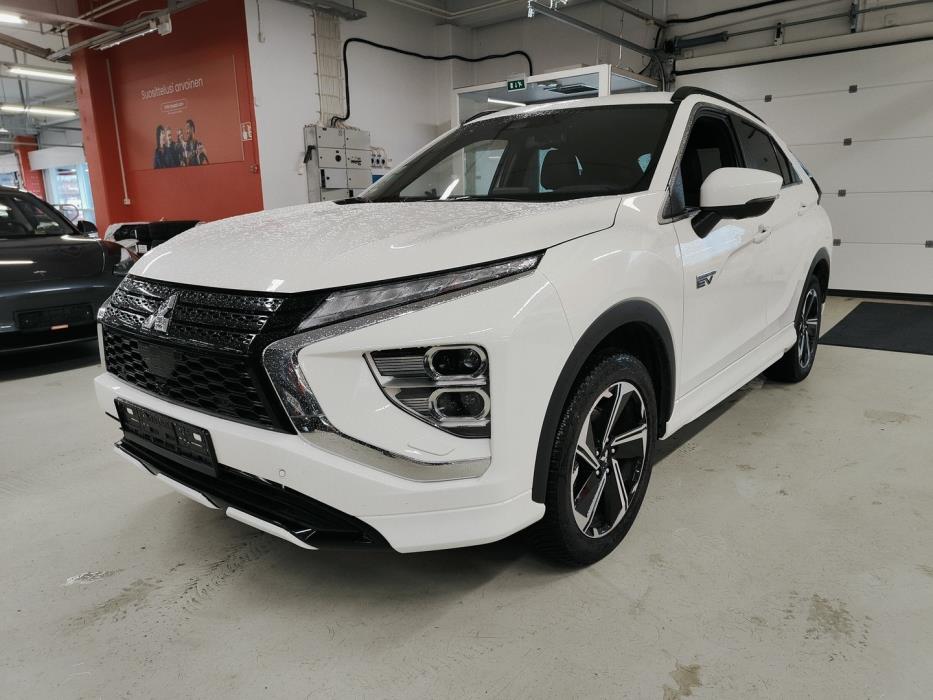 MITSUBISHI ECLIPSE CROSS 2024