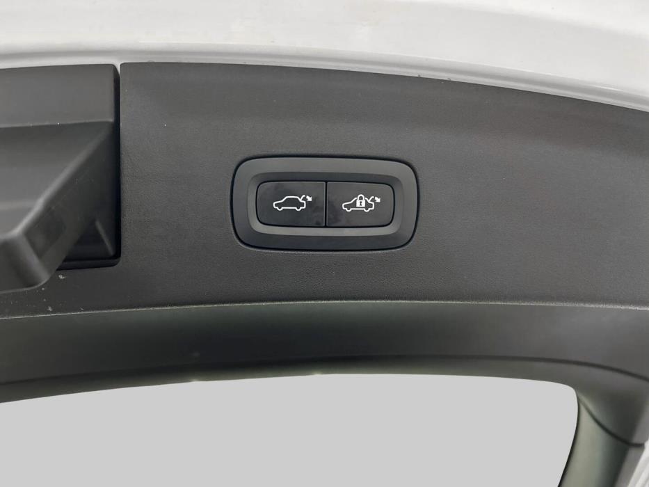 POLESTAR 2 2023
