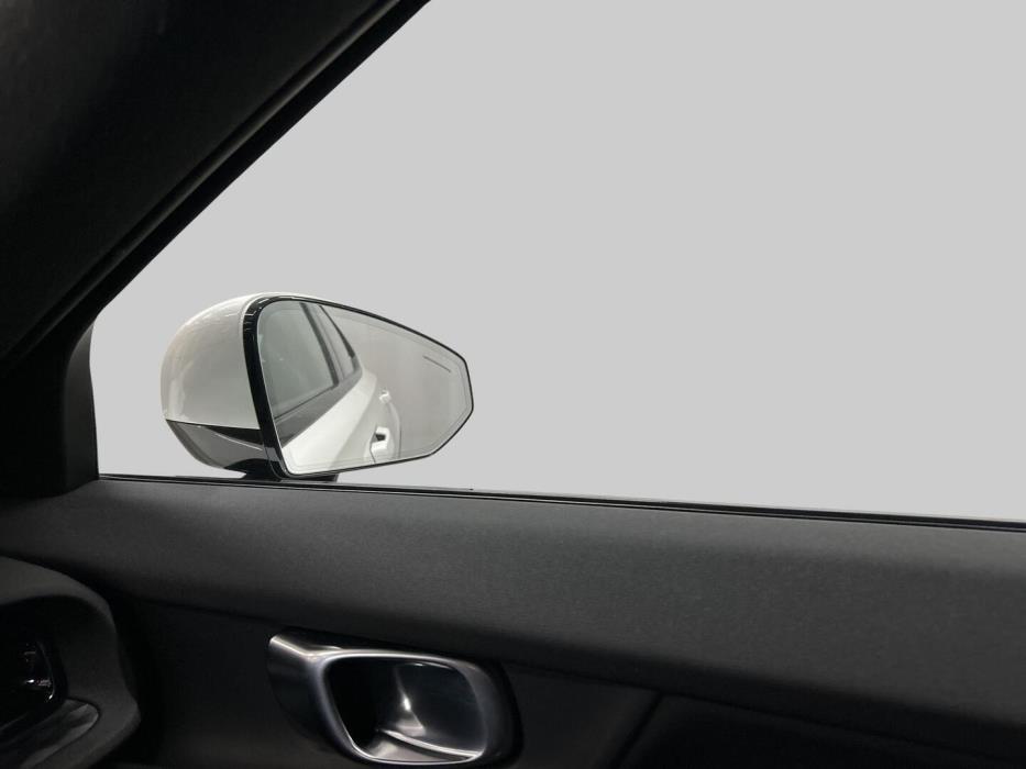 POLESTAR 2 2023