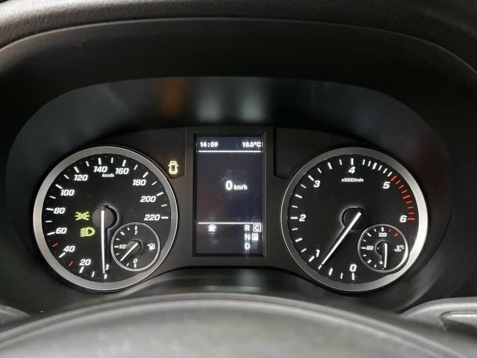 MERCEDES-BENZ Vito 2021