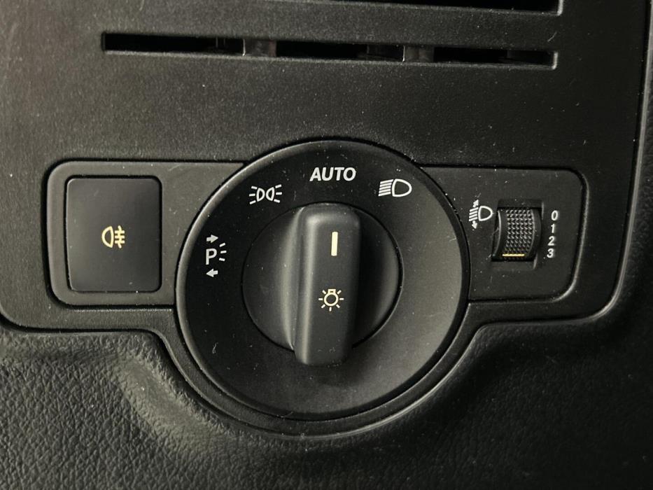 MERCEDES-BENZ Vito 2021