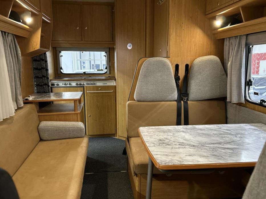 DETHLEFFS GLOBETROTTER 1996