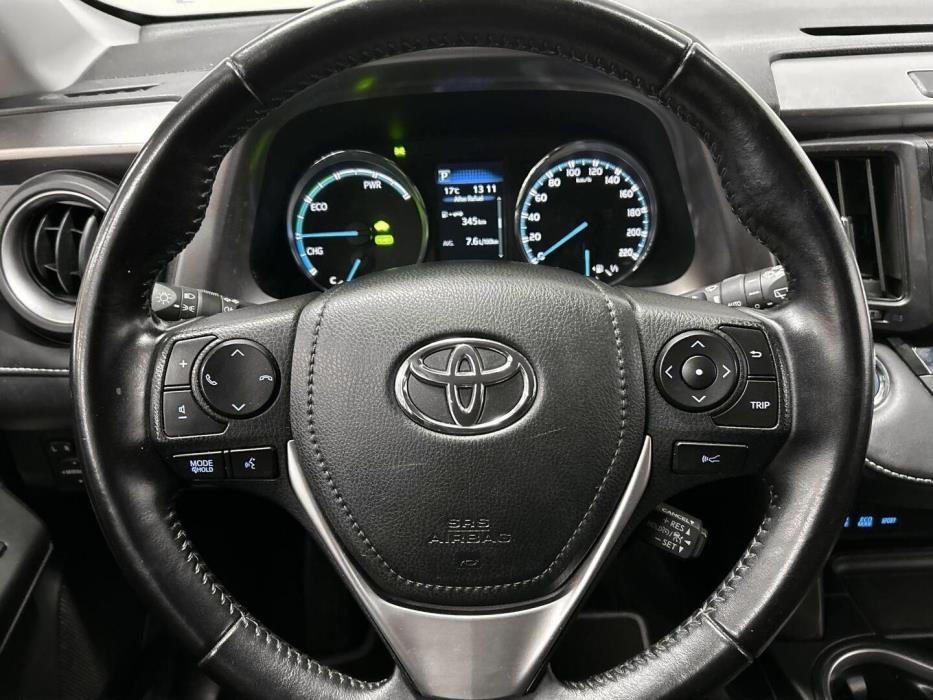 TOYOTA RAV4 2016