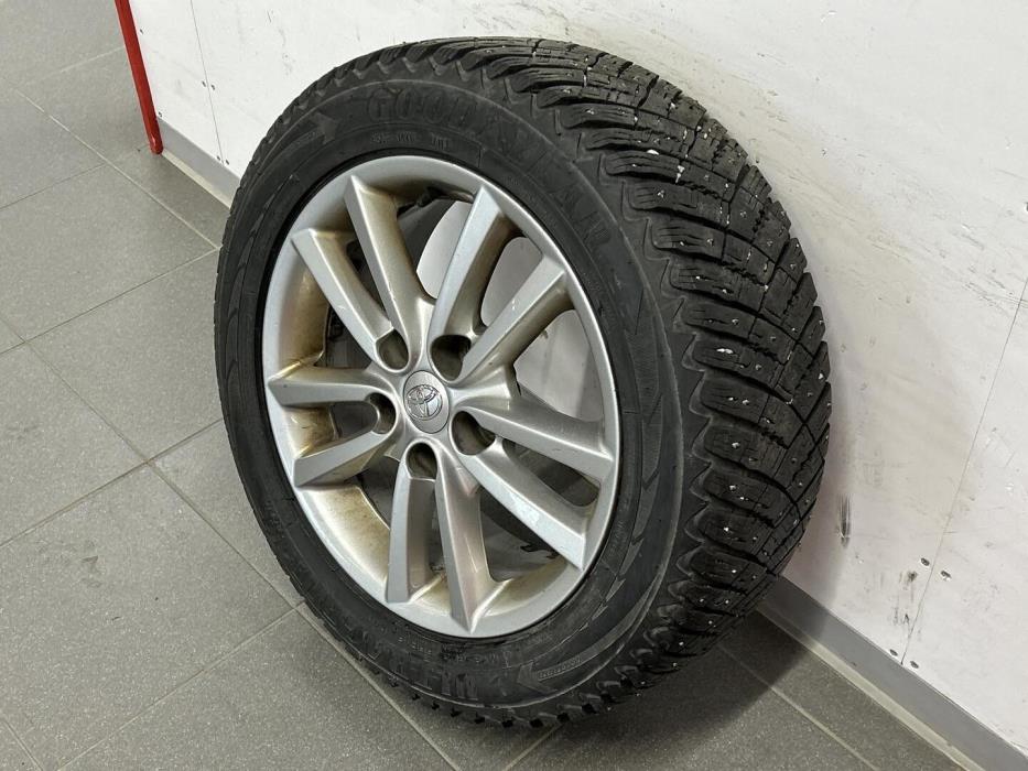 TOYOTA Auris 2009