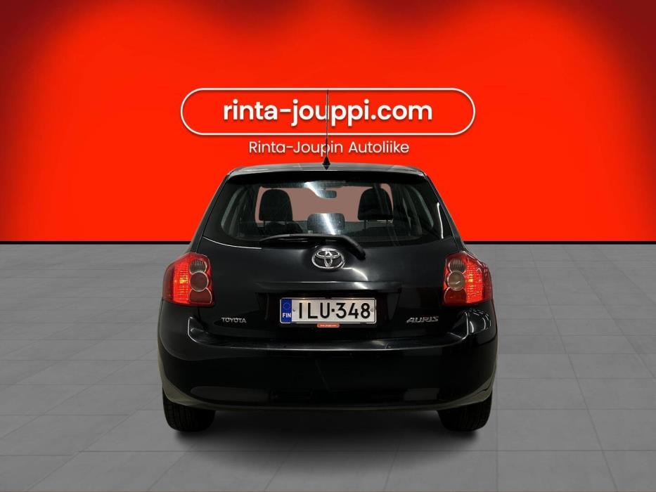 TOYOTA Auris 2009