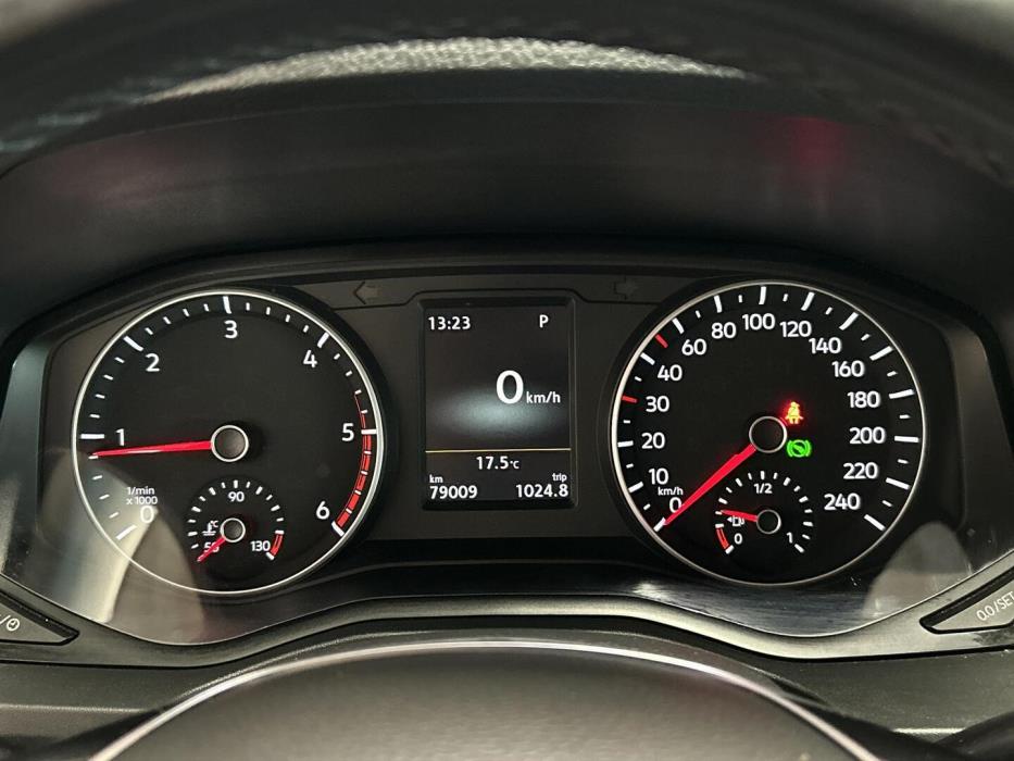 VOLKSWAGEN Amarok 2020