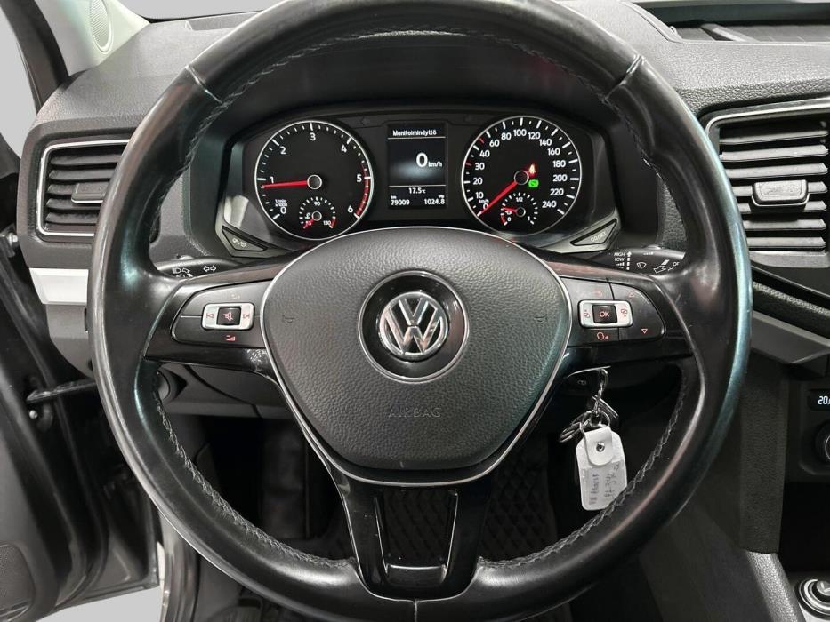 VOLKSWAGEN Amarok 2020