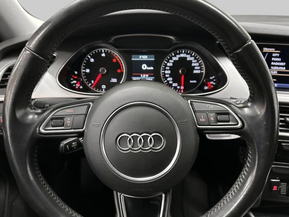 AUDI A4 2012