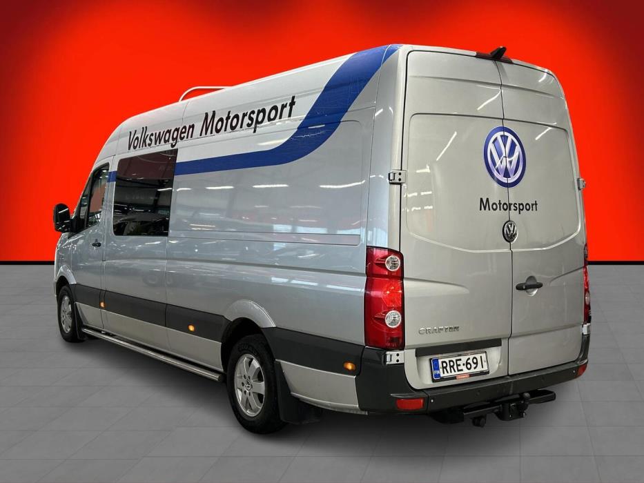 VOLKSWAGEN Crafter 2011