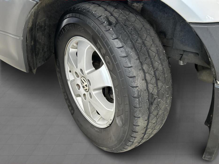 VOLKSWAGEN Crafter 2011