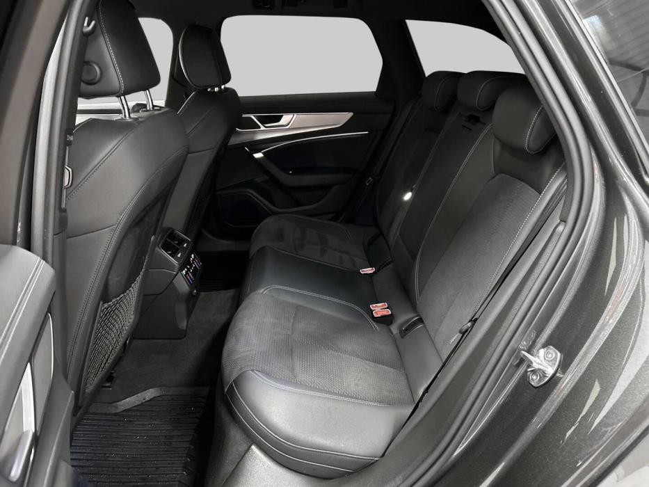 AUDI A6 2023
