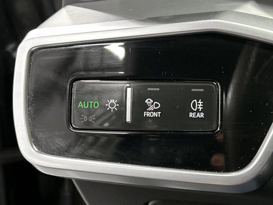 AUDI A6 2023