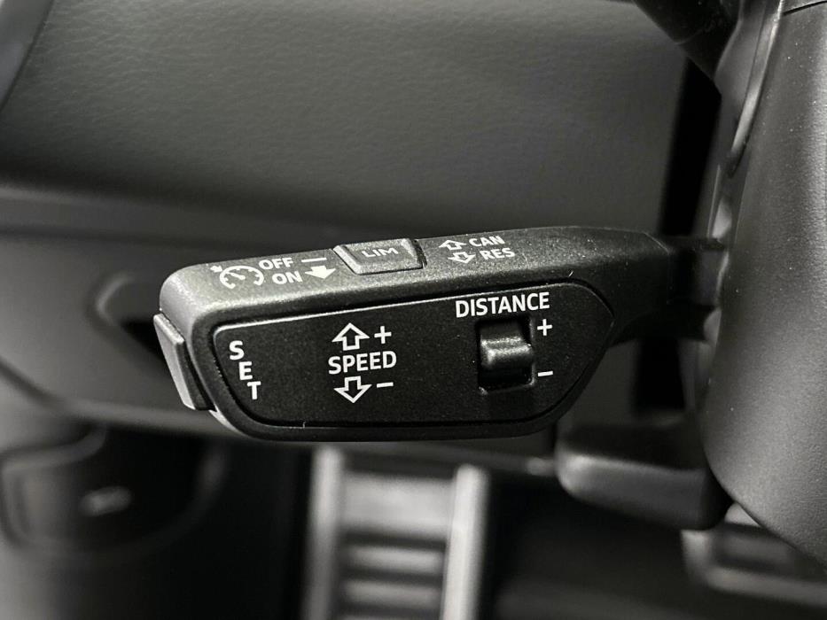 AUDI A6 2023