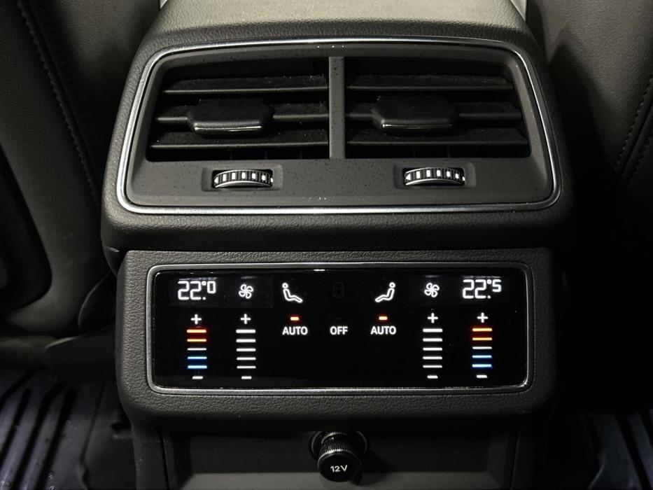 AUDI A6 2023