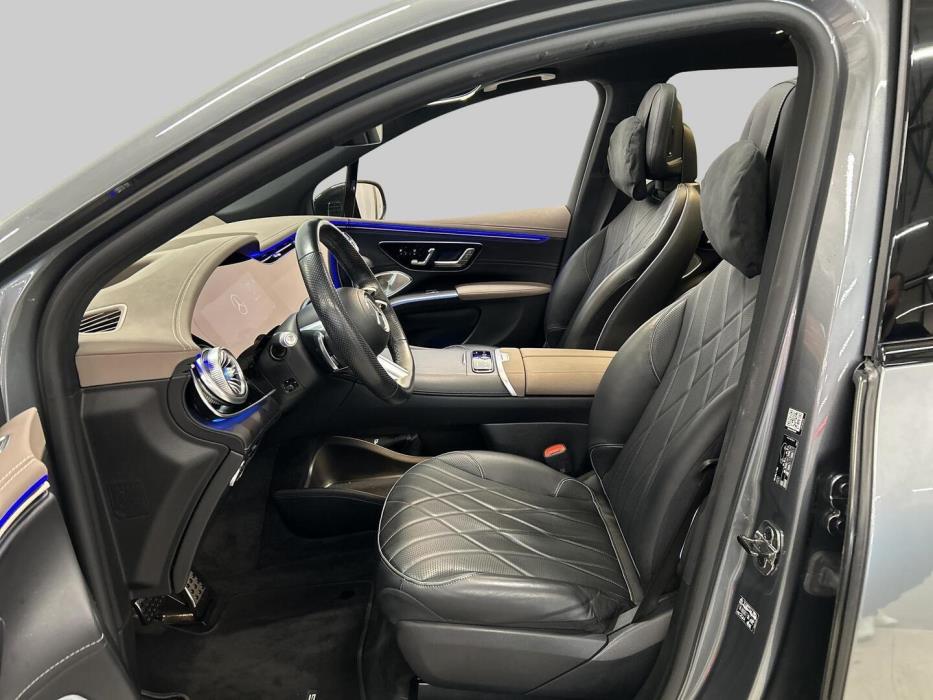 MERCEDES-BENZ EQS SUV 2023