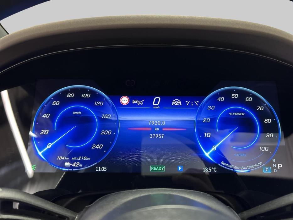 MERCEDES-BENZ EQS SUV 2023