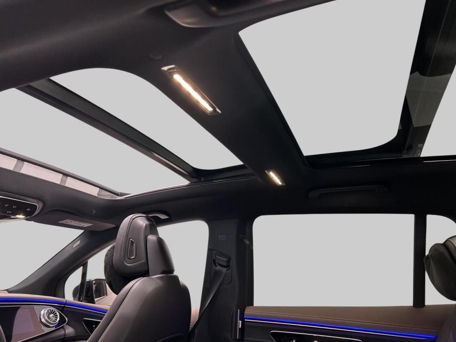 MERCEDES-BENZ EQS SUV 2023