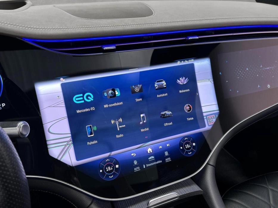 MERCEDES-BENZ EQS SUV 2023