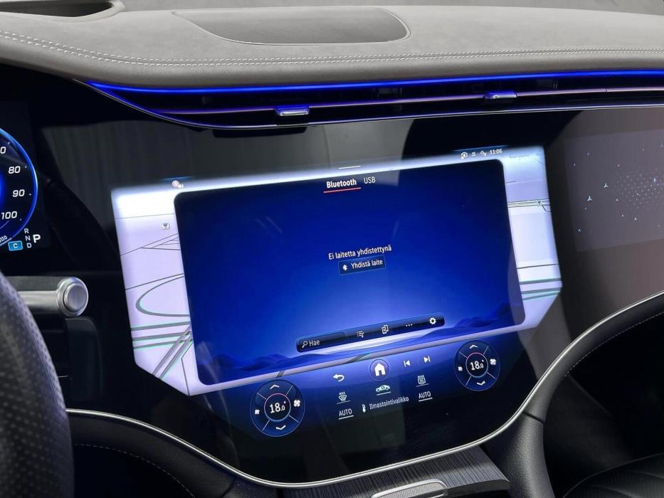 MERCEDES-BENZ EQS SUV 2023