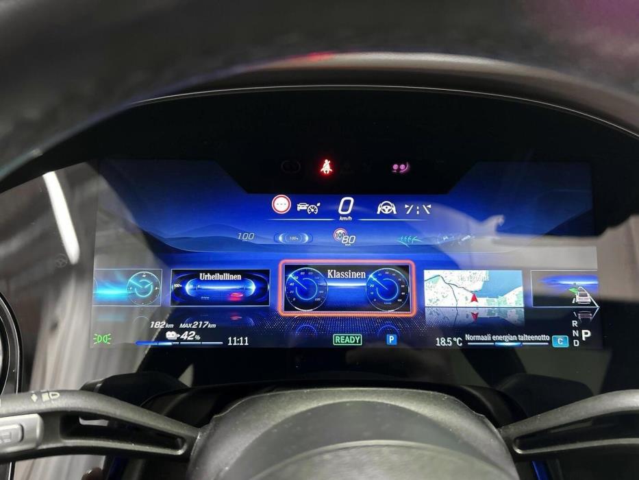 MERCEDES-BENZ EQS SUV 2023
