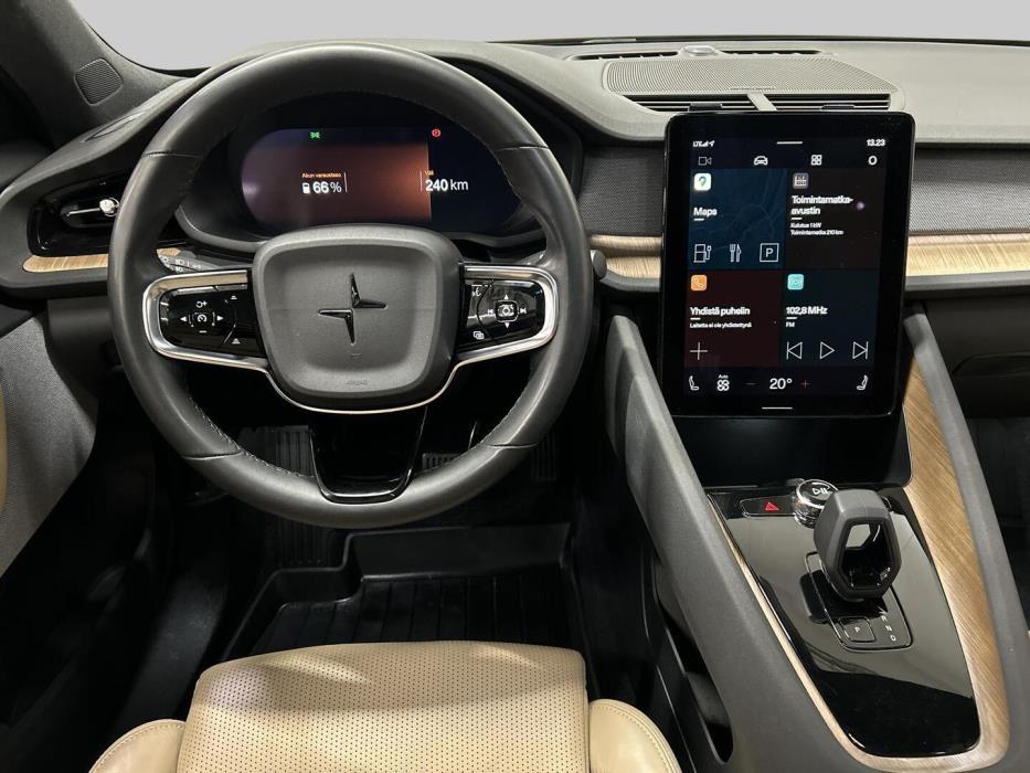 POLESTAR 2 2022
