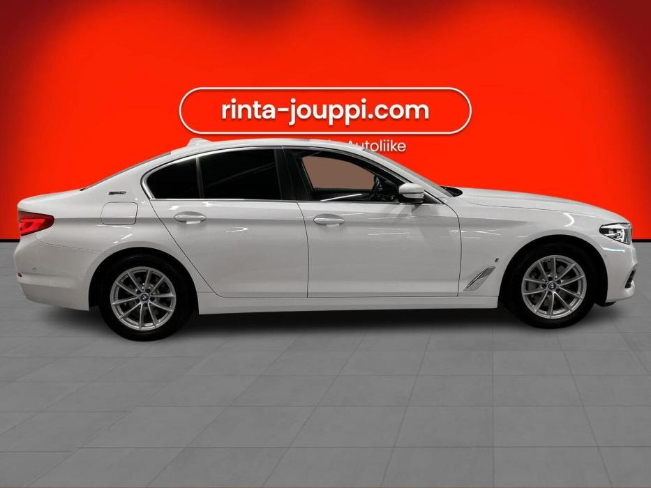 BMW 530 2019