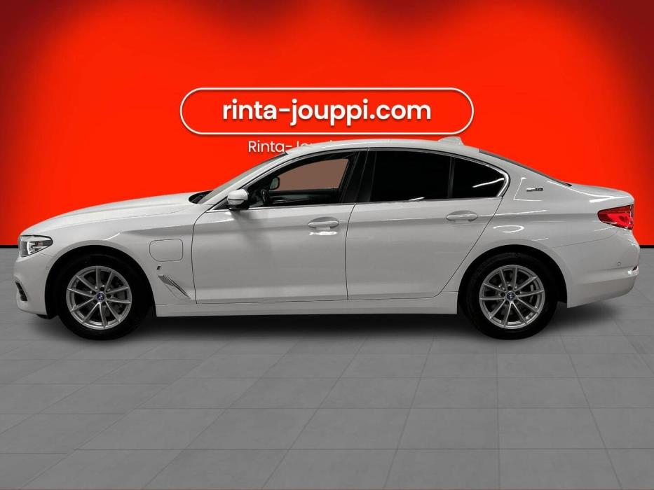 BMW 530 2019