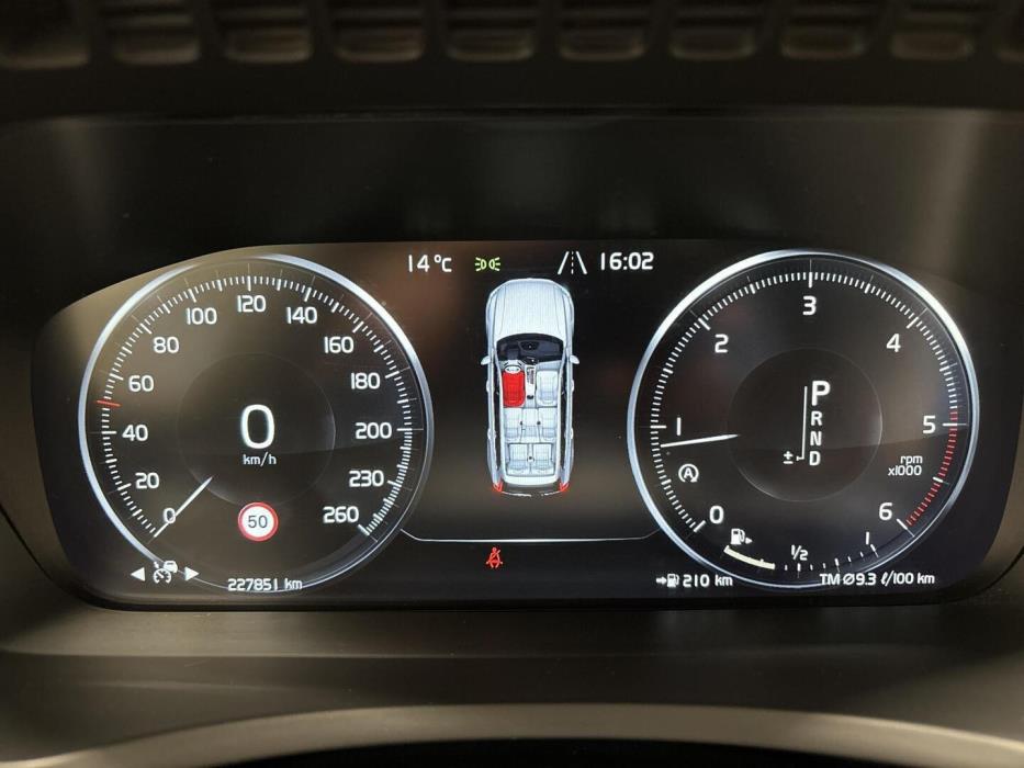 VOLVO XC90 2015