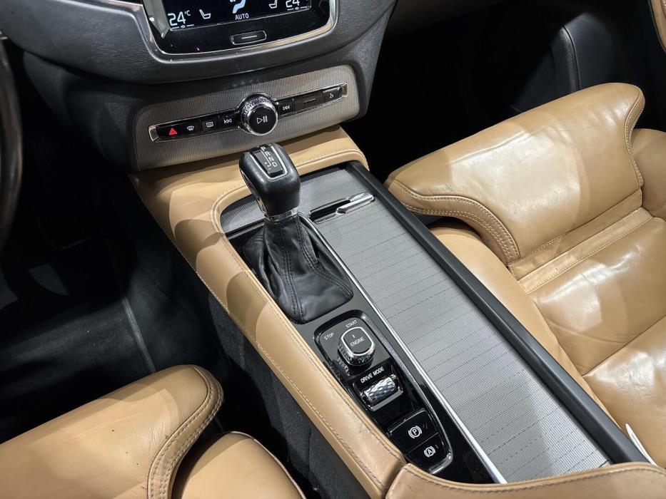 VOLVO XC90 2015
