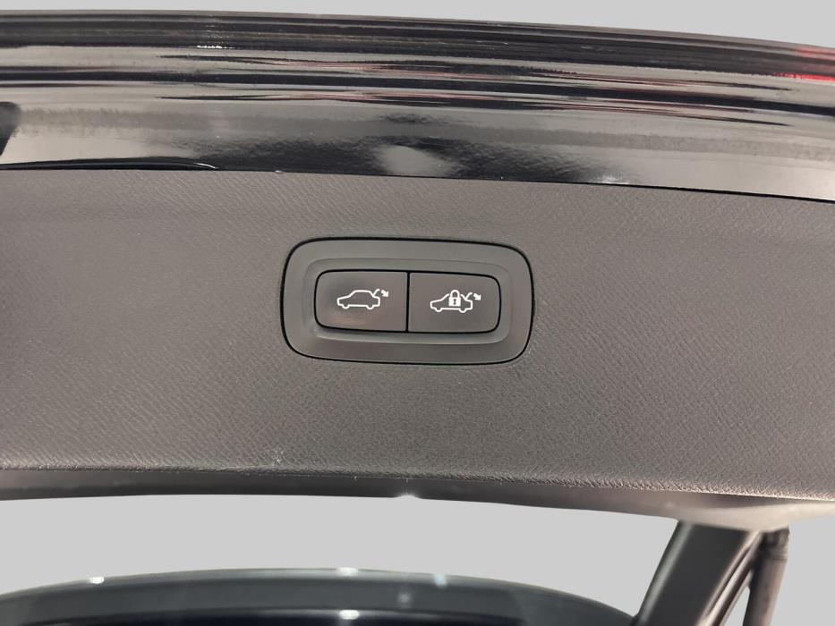 VOLVO XC90 2015