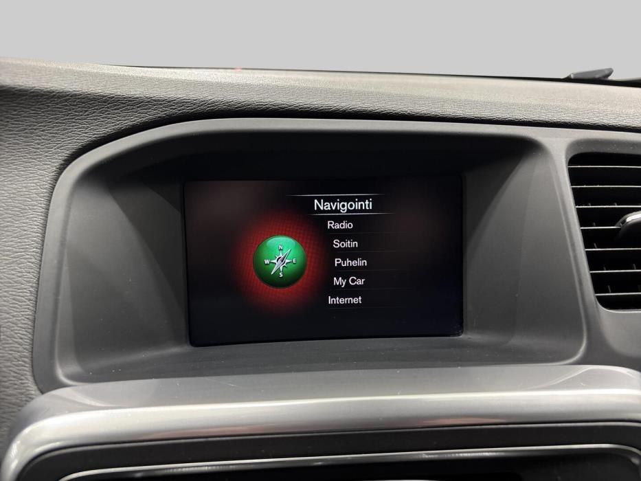 VOLVO V60 2017