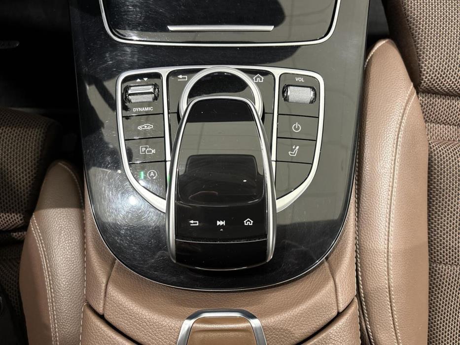 MERCEDES-BENZ E 2017