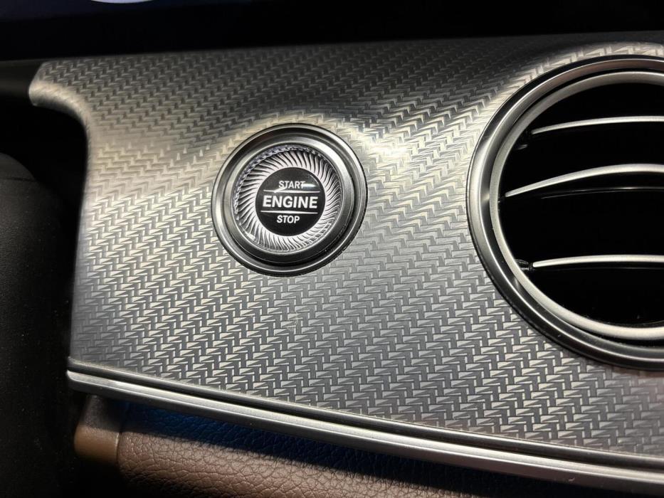 MERCEDES-BENZ E 2017