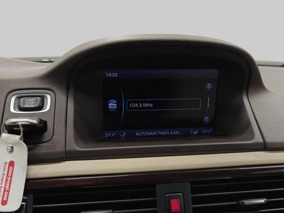 VOLVO V70 2013