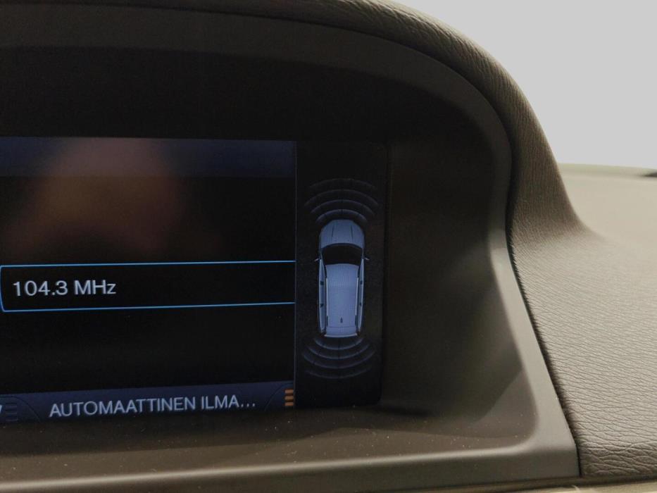 VOLVO V70 2013