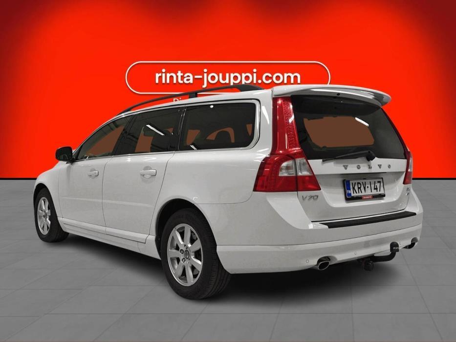 VOLVO V70 2013
