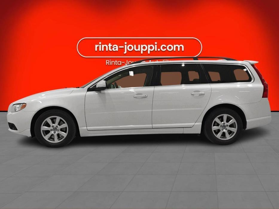VOLVO V70 2013