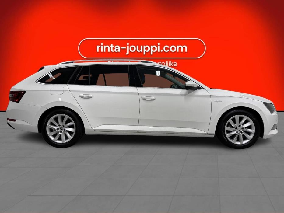 SKODA Superb 2018