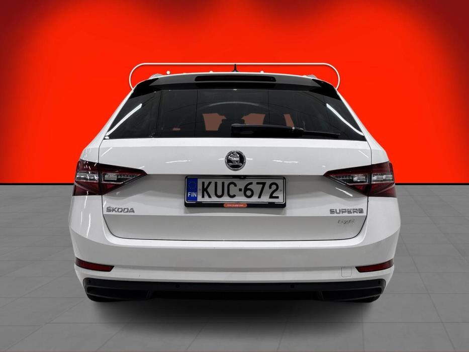 SKODA Superb 2018