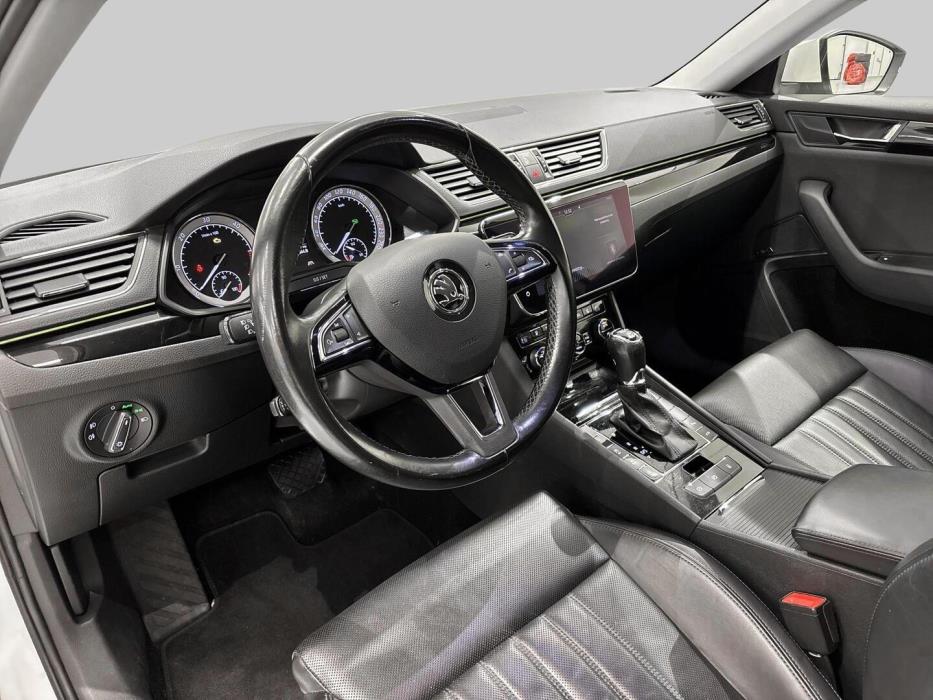 SKODA Superb 2018
