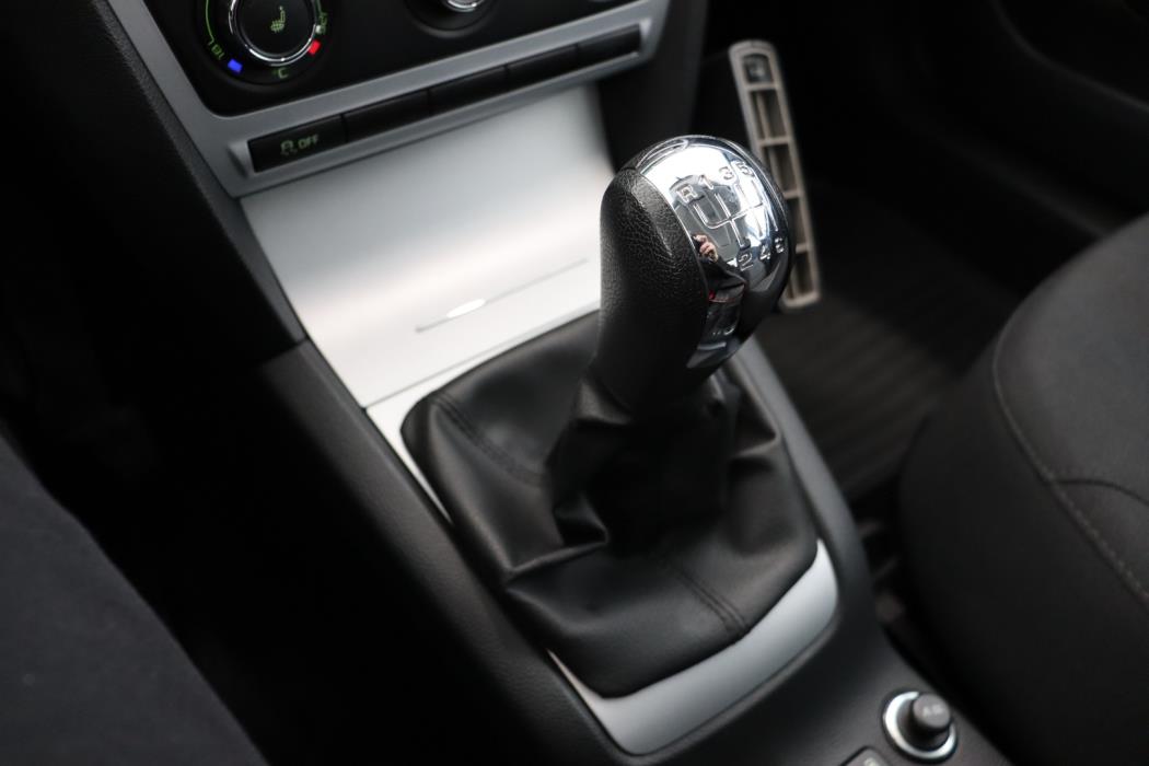 SKODA Octavia 2010