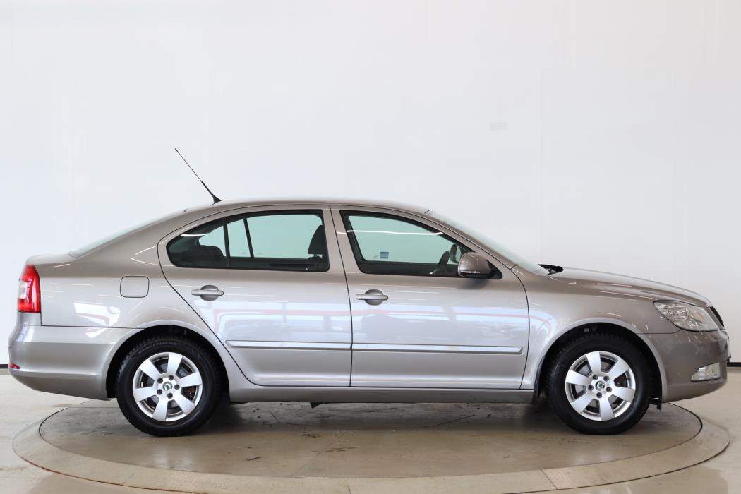 SKODA Octavia 2010