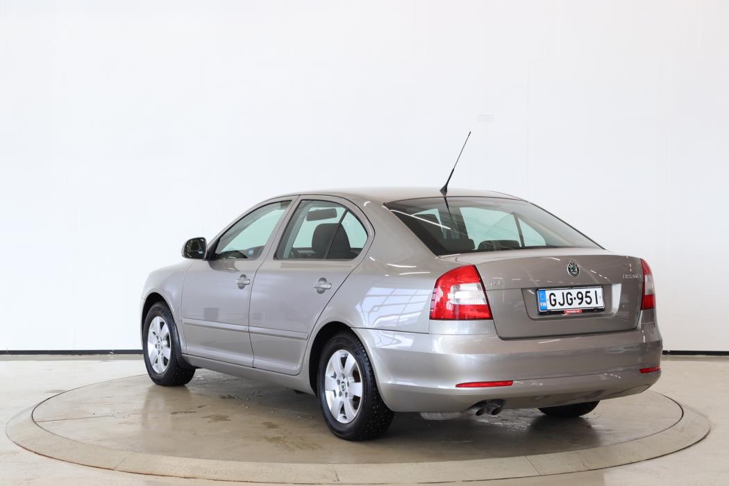 SKODA Octavia 2010