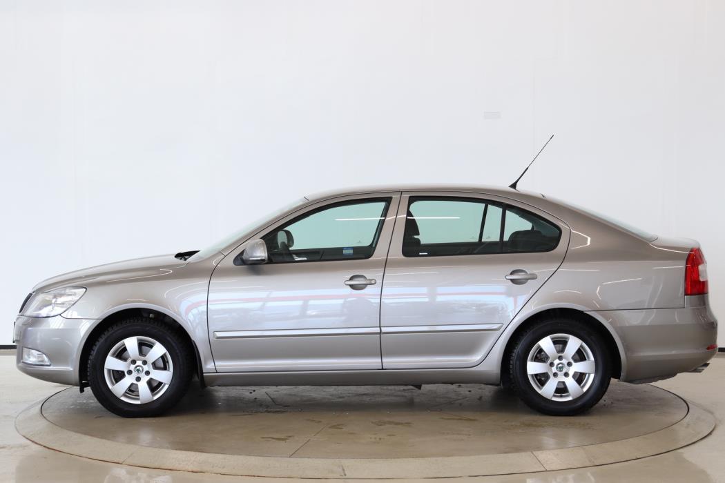 SKODA Octavia 2010